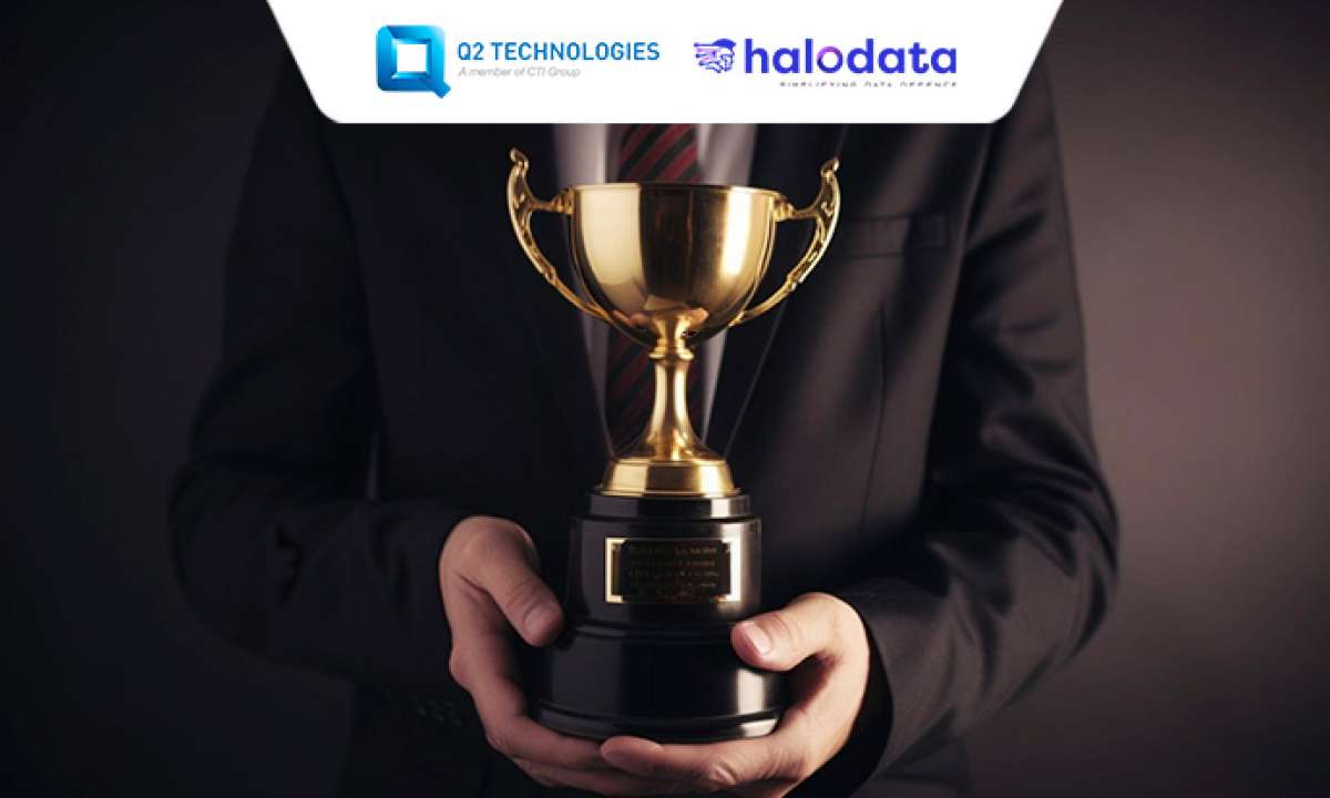 Q2 Technologies Mendapatkan Award dalam Kategori Excellence in Customer Service pada Acara Halodata Partner Ready 2023